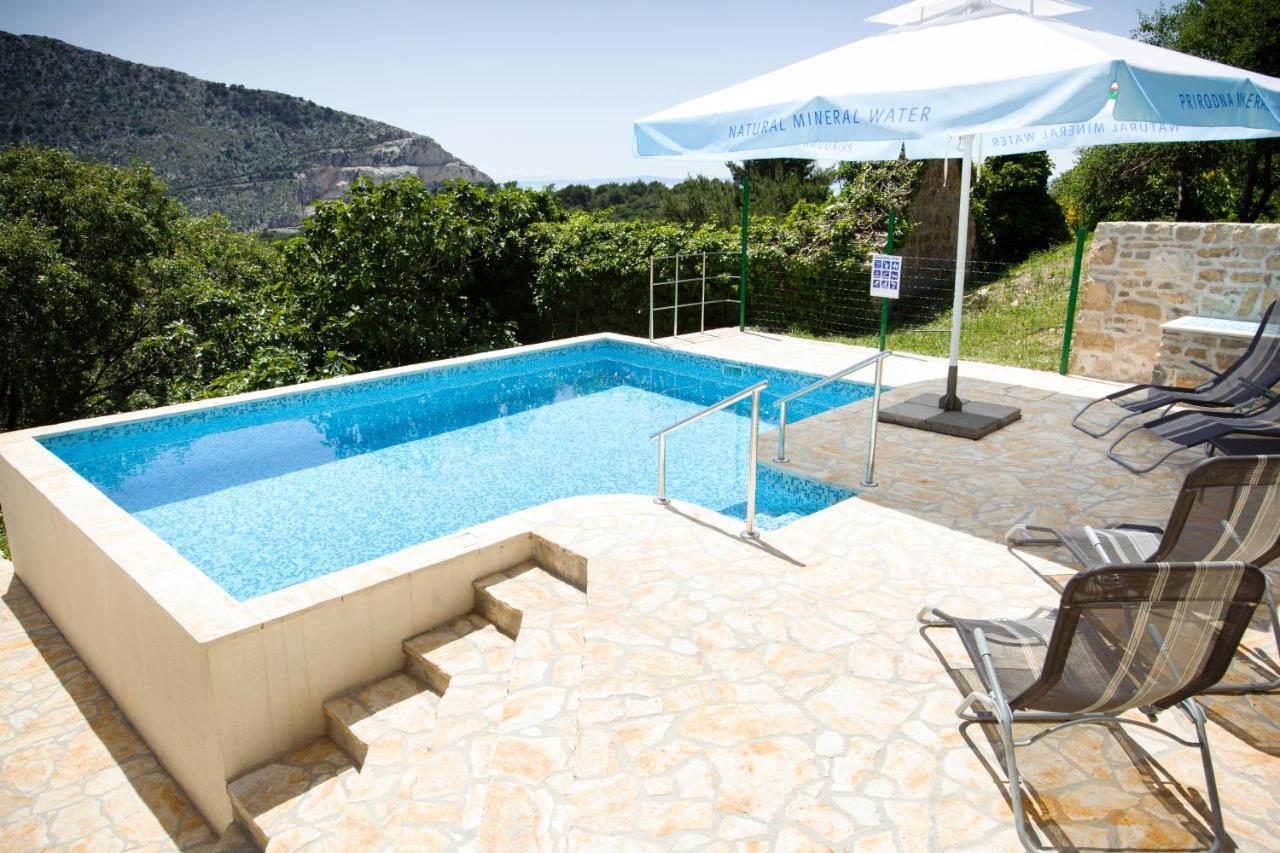 Villa Don Dan Zrnovnica Экстерьер фото